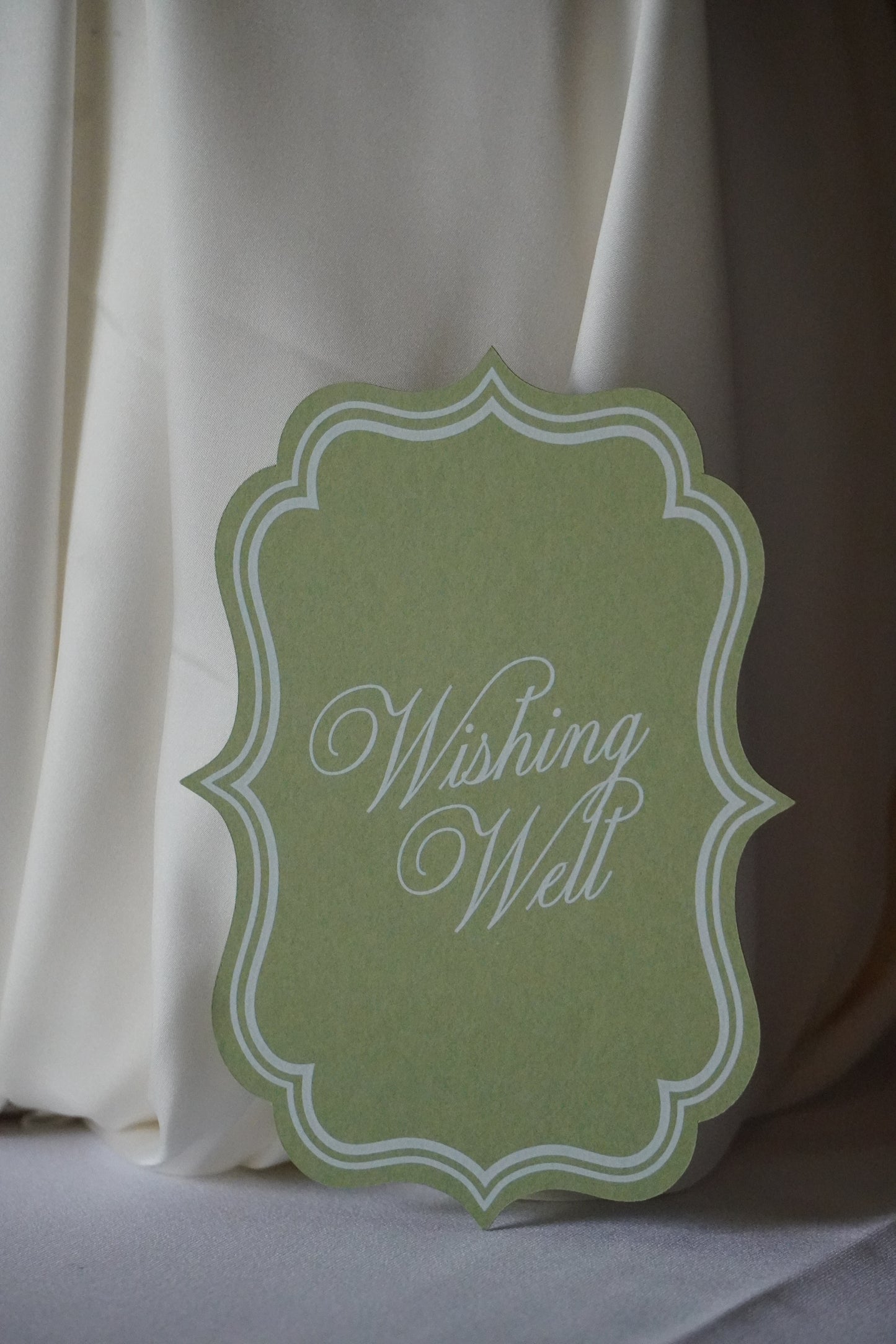 Wishing well sign