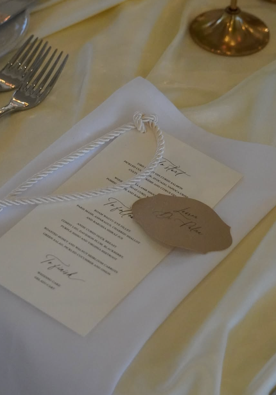 Menu & embossed name placecard