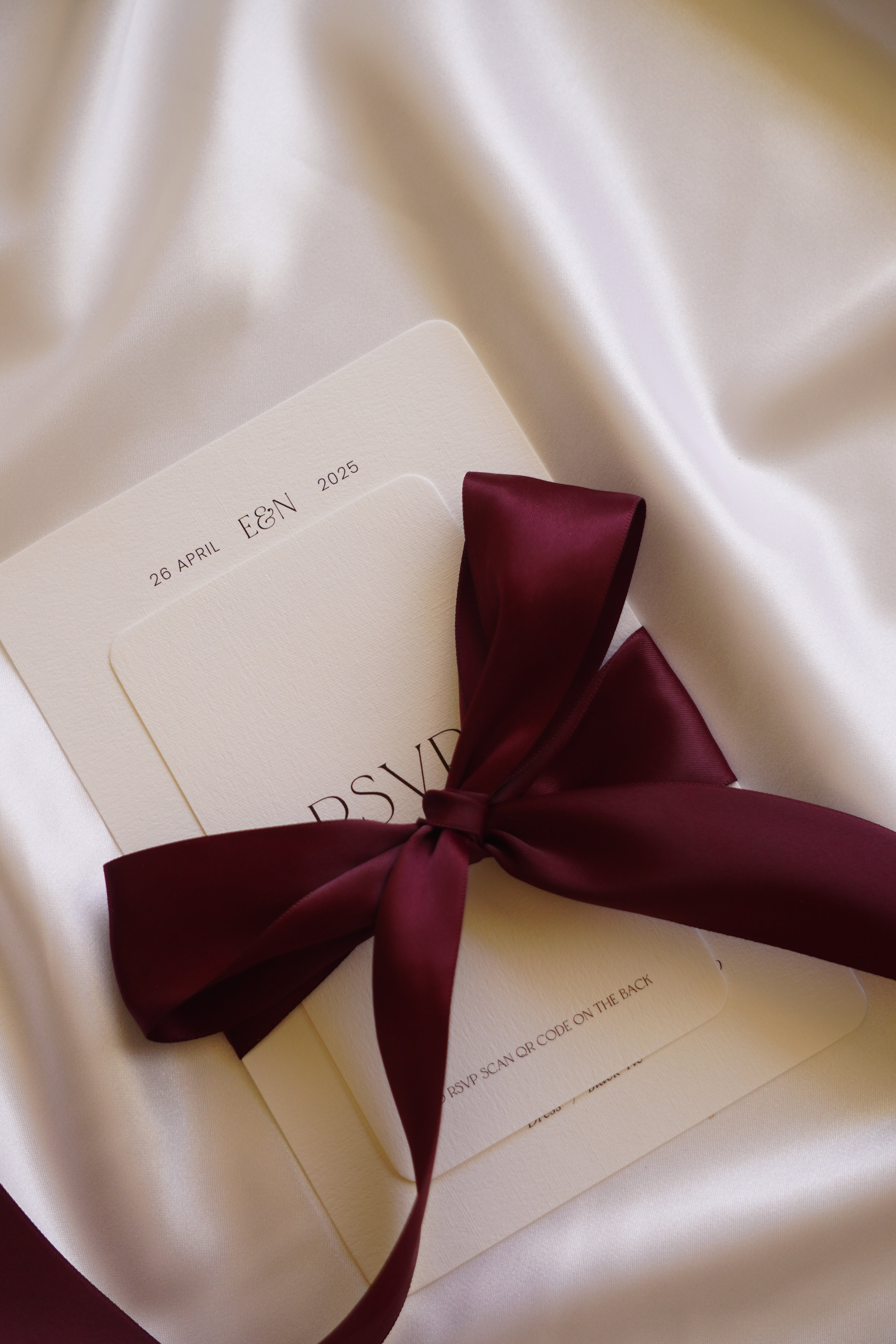 Two Piece Set + Ribbon + Envelopes