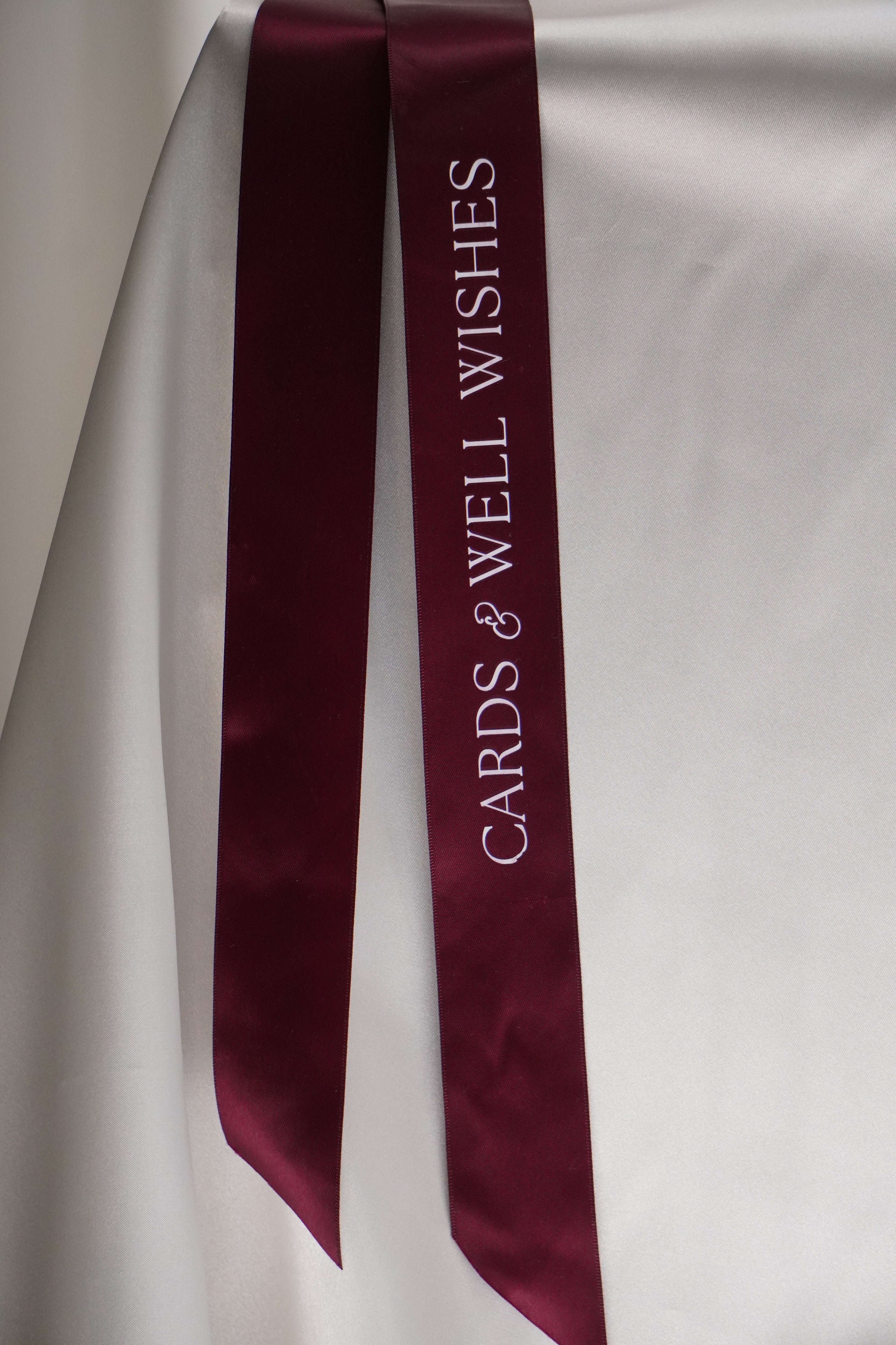Cards and well wishes ribbon