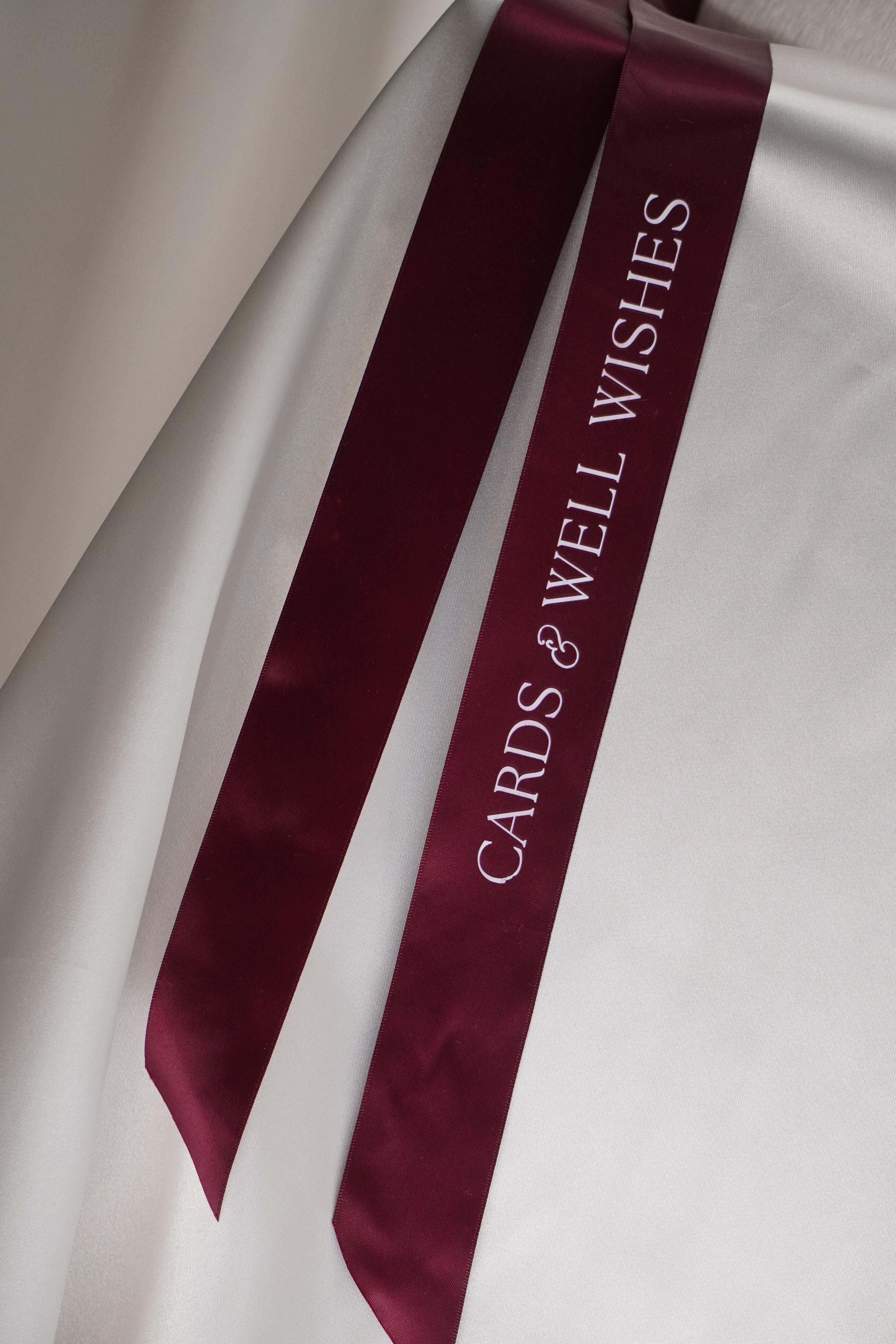 Cards and well wishes ribbon