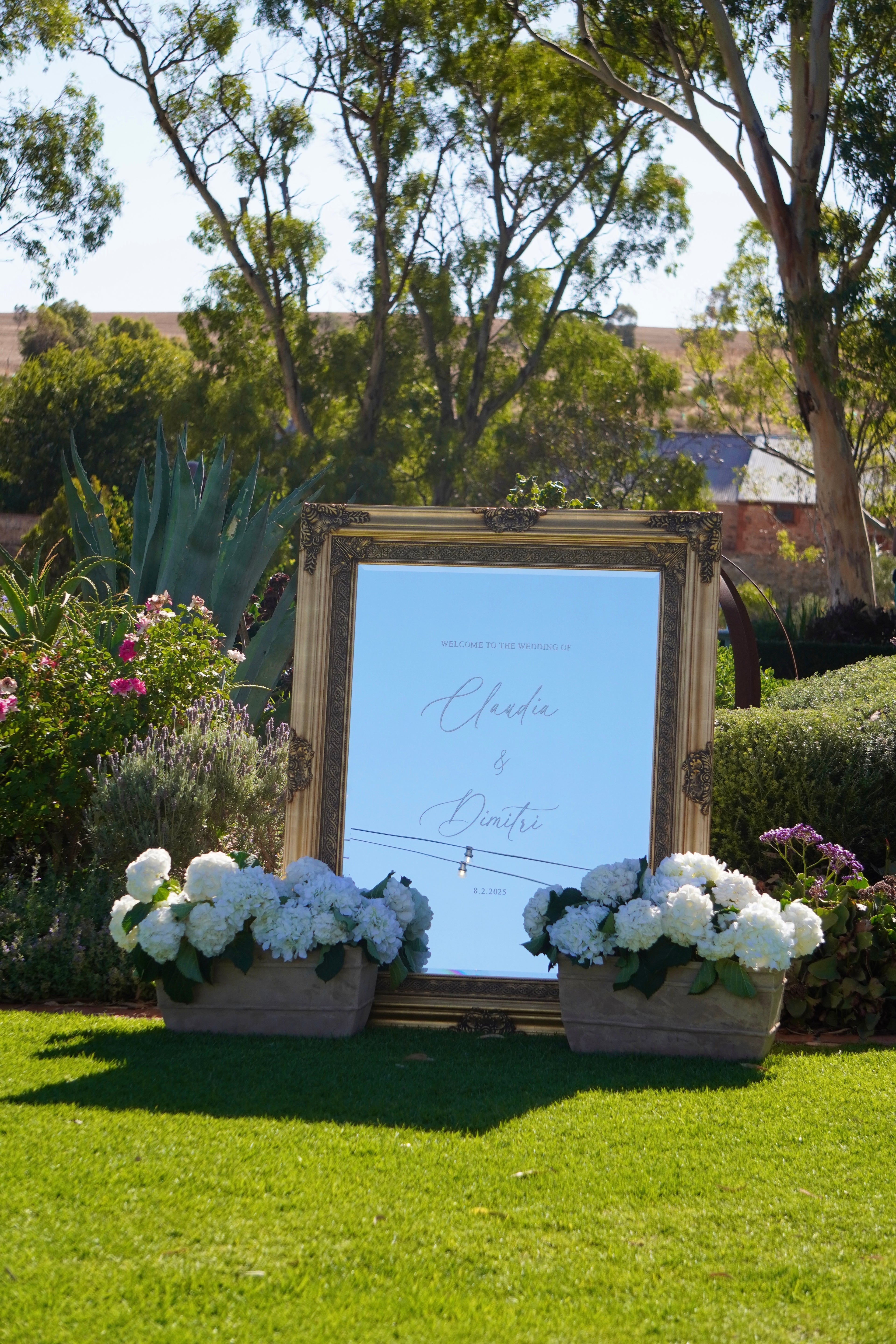 Welcome sign decal