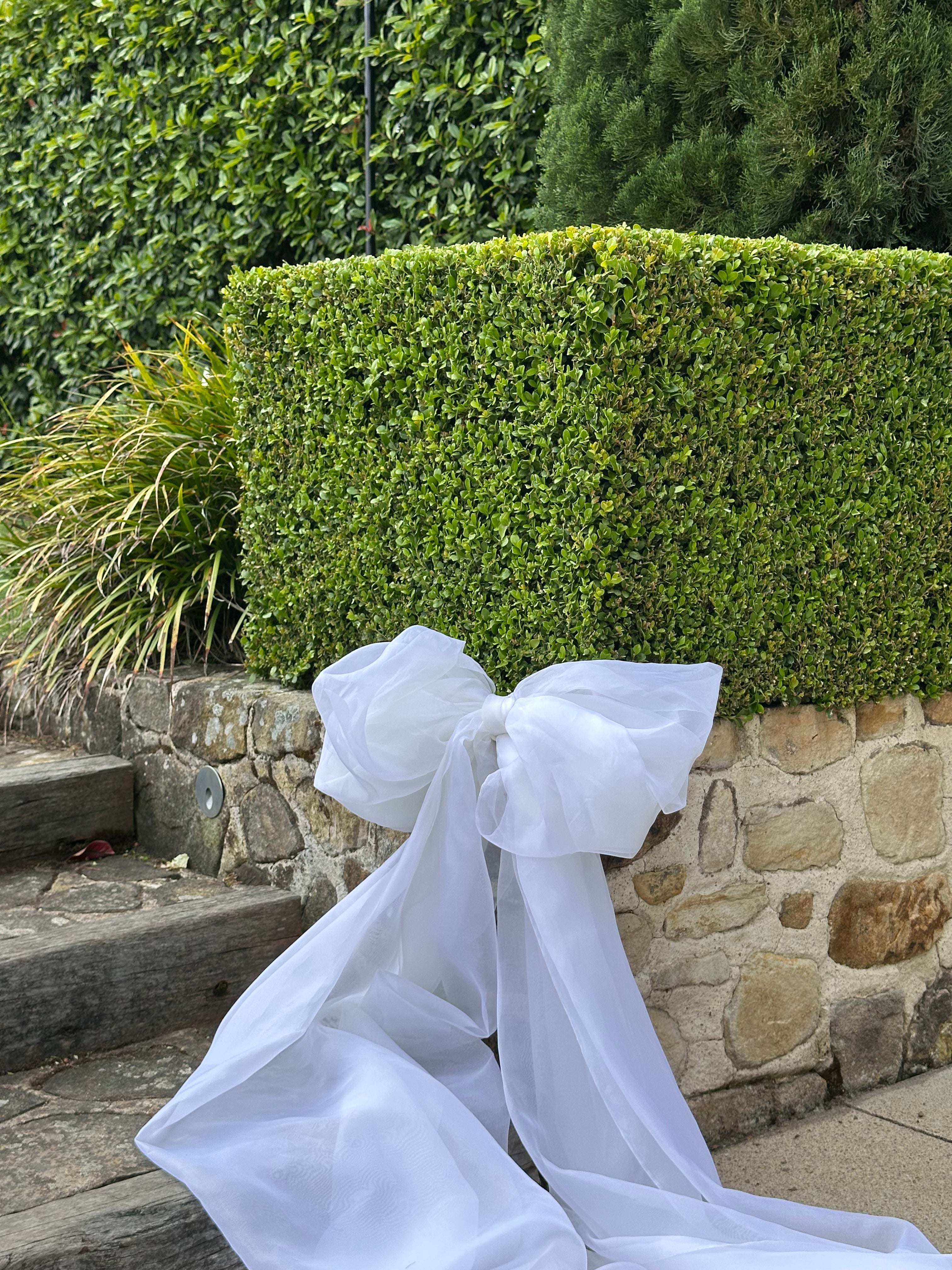 Wedding & Event silky fabric bow (large)