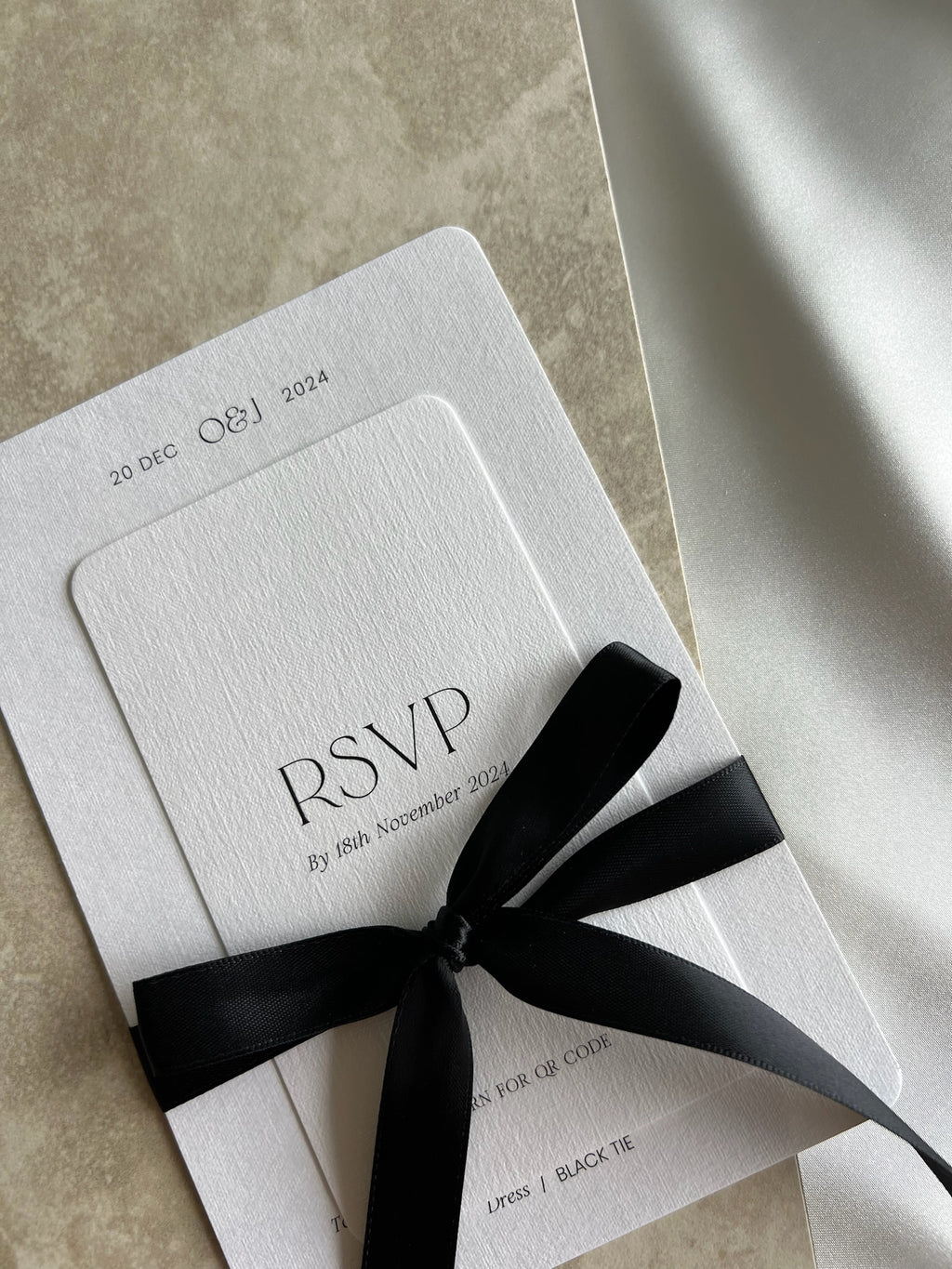 Two Piece Set + Ribbon + Envelopes