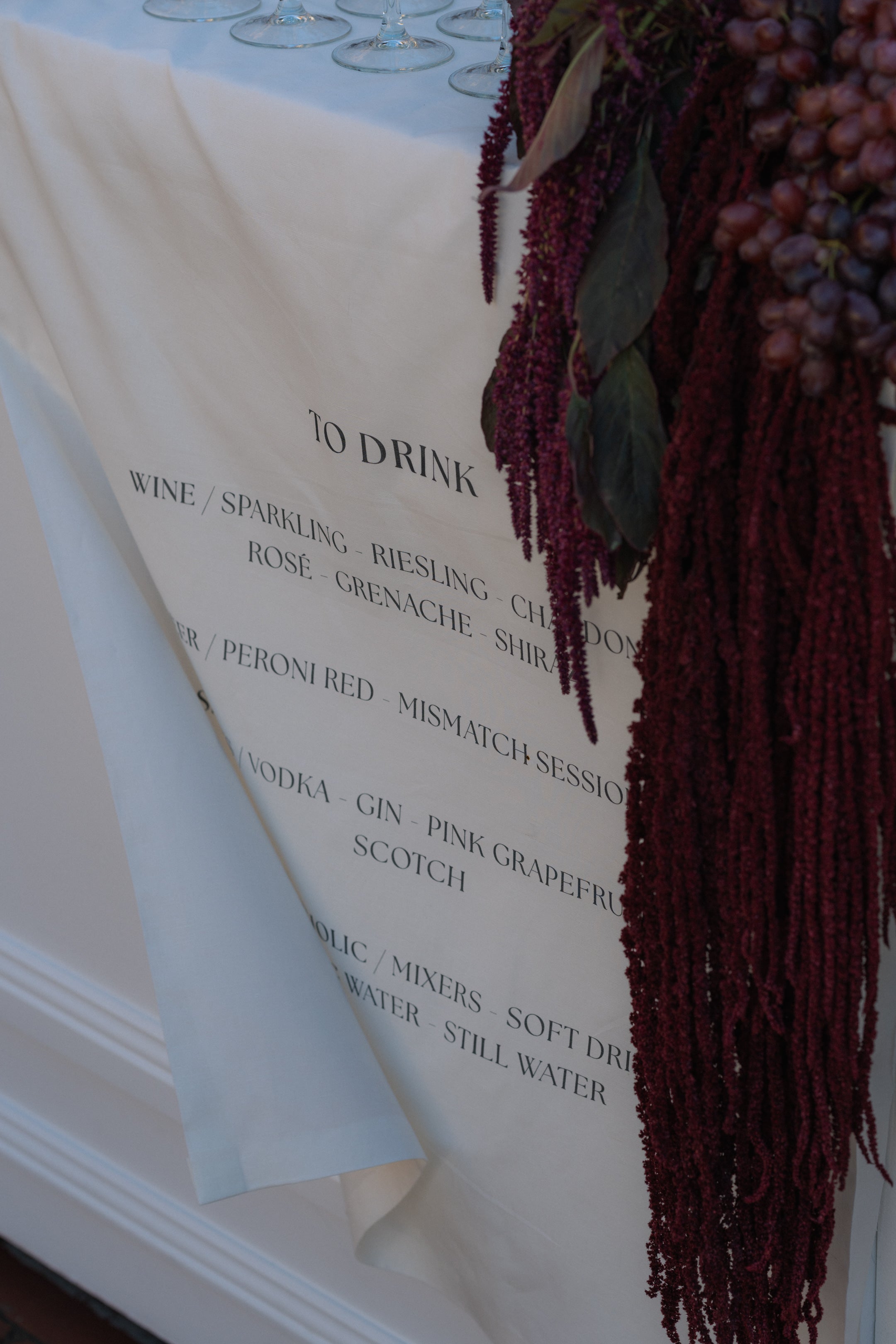 Linen bar sign