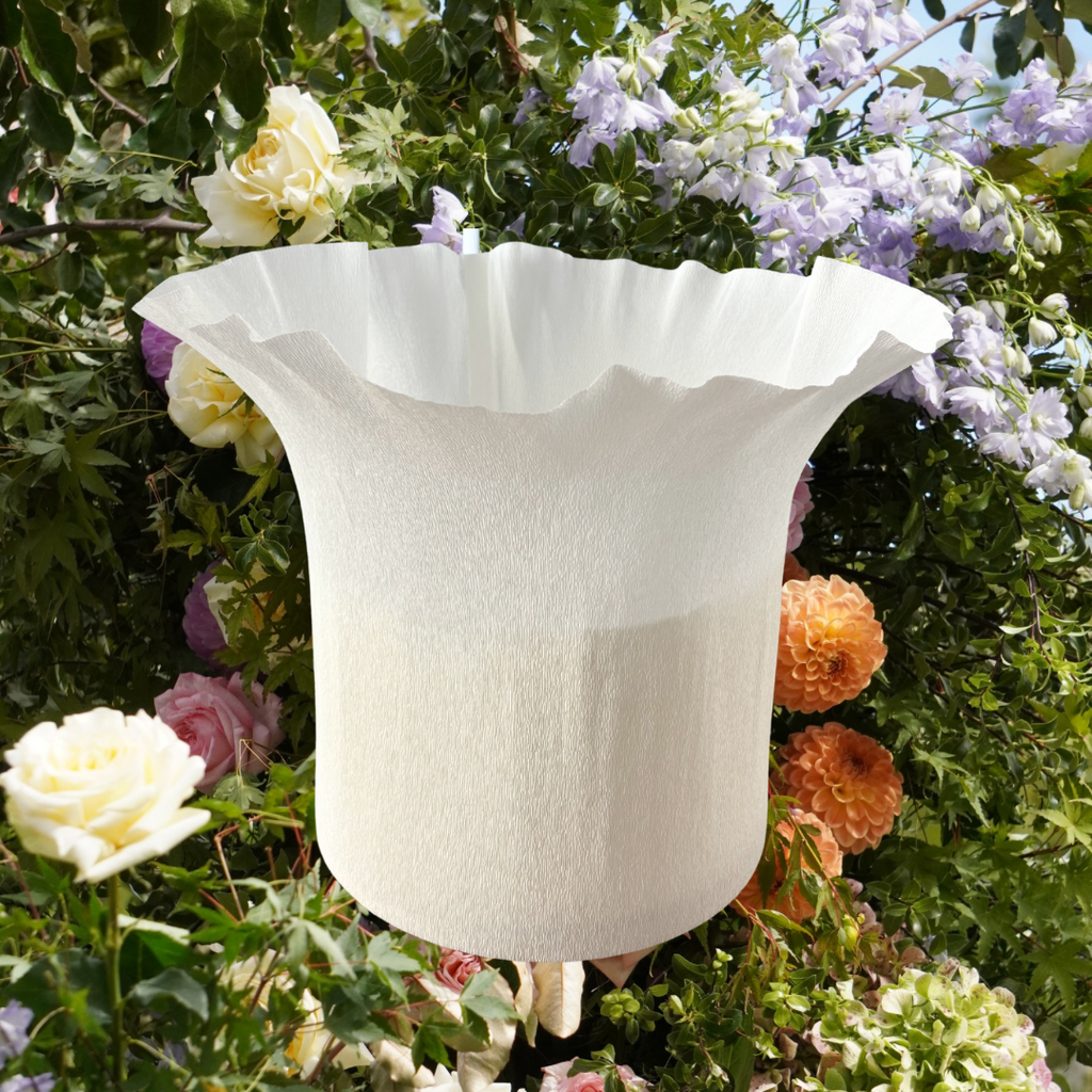 White Wishing Wishing & Lid 1 layer (hire)